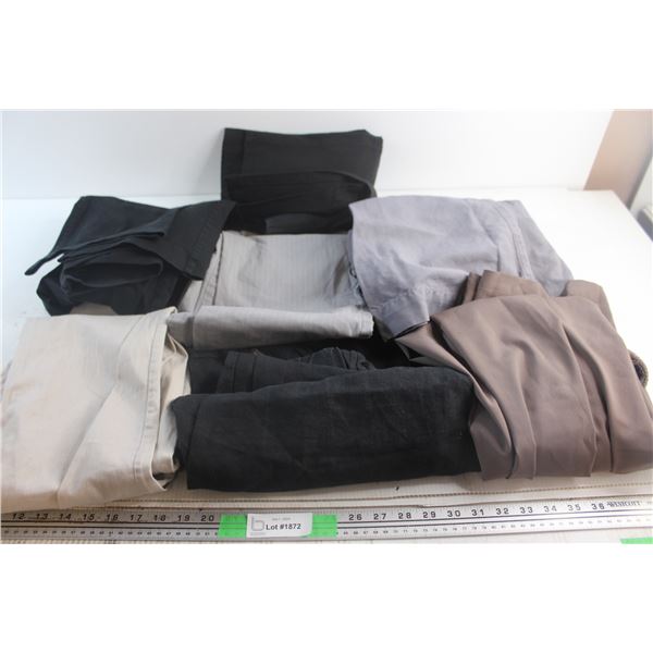 (7) Pants - Size S