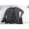 Image 8 : Guess Bomber - Size XS, Jackets, Laces, Coat and Sweatpants - Size S