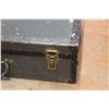 Image 3 : *Vintage Metal Suitcase 28'' x 9''