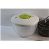 Image 4 : (2) Pots 8'' & 7'', Frying Pan and Salad Spinner