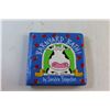 Image 10 : Salm Dunk Kiddies Pool, Crazy Carpet, Bubble Wand and Assorted Toys