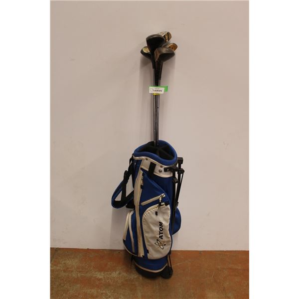 * (5) Driving Golf Clubs & Atom Golf Bag