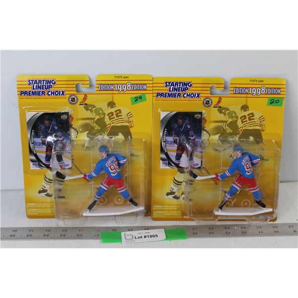 (2) Starting Lineup 1998 Edition Wayne Gretzky Hockey NHL Figurines and Cards