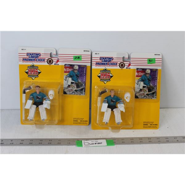(2) Starting Lineup 1995 Edition Arturs Irbe Hockey NHL Figurines and Cards