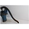 Image 3 : Vintage Water Pump