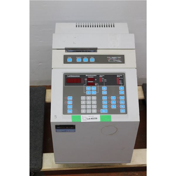 * Perkins Elmer LC-240 HPLC Fluorescence Detector