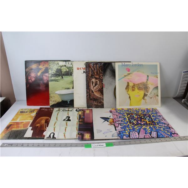 (12) Records - Starfighters, Unsigned, Bees Gees, etc.