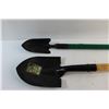 Image 4 : (2) Garden Shovels and (2) Reflex Ice Soft Touch Brush & Ice Scraper