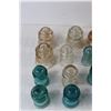 Image 2 : (19) Glass Insulators