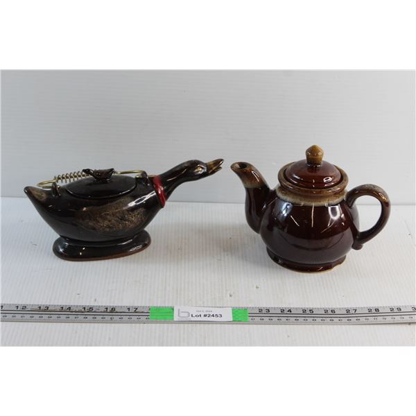 (2) Ceramic Tea Pots