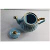 Image 6 : Cream & Sugar Tea Set and a Tea Pot