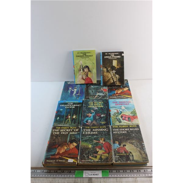 (11) The Hardy Boys Books by Franklin W. Dixon