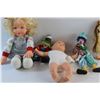 Image 3 : Baby Dolls and Clowns