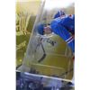 Image 4 : (2) 1998 Edition Wayne Gretzky Figurines - Sealed