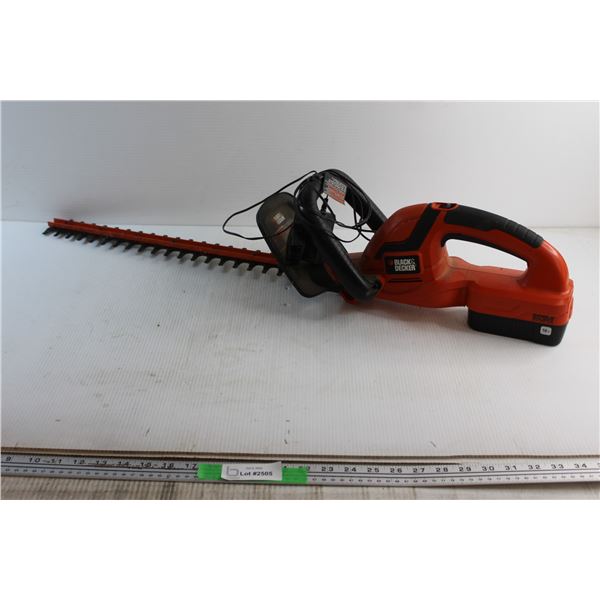 Black & Decker Electric Saw - As Is