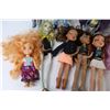 Image 4 : Lot of Dolls (Bratz) & Action Figures