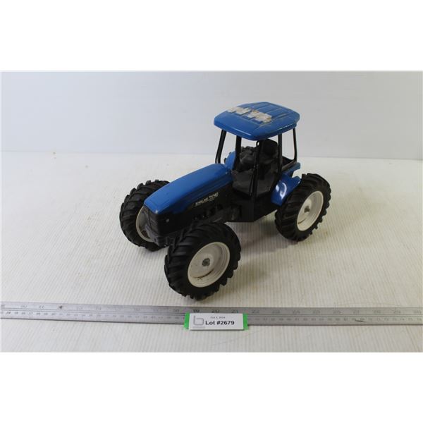 Die Cast New Holland TV140 - 1/16th Scale
