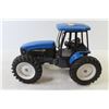Image 5 : Die Cast New Holland TV140 - 1/16th Scale