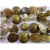 Image 3 : (33) Canadian WW1 and WW2 Military Buttons