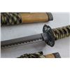Image 8 : (3) Katanas
