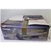 Image 7 : Toshiba Colorstream DVD-VCR Video Player in Box (powers on)