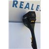 Image 6 : ** Hand Cranking Ice Fishing Auger, Yardworks Battery Operated Whipper Snipper (Works, No Charger), 