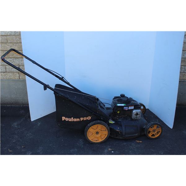 ** Poulan Pro Push Mower - 50EX Briggs & Stratton Engine - Missing Air Cleaner - as is