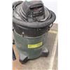 Image 5 : * Shop Vac - Works - 10 Gallon Capacity - 4.5 HP