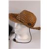 Image 4 : Sydney Oil Skin Hat (Size Large), Billabong Straw Hat (Size Large), Vancouver Canucks Baseball Hat, 