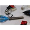 Image 2 : Lot: Mastercraft Battery Screwdriver, Zig Zag Scissors, Bracelets, Misc.