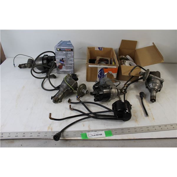 Assorted Automotive Parts and Door Hinge Set