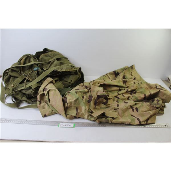 Green Backpack - Camo Water Resistant Jacket (Size Lg)