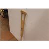 Image 3 : Wooden Crutch 36''