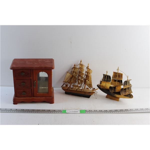 Wooden Jewelry Drawer and (2) Handmade Decorative Ships