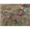 Image 2 : 3 weed whackers