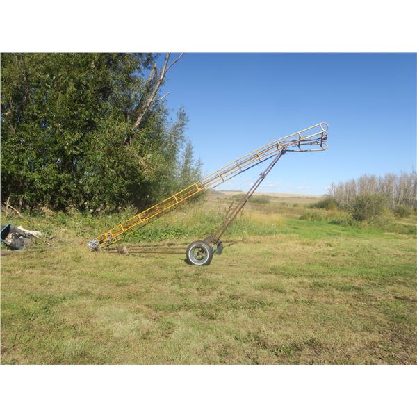 square bale conveyor