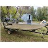Image 2 : 14ft Lowe Aluminum boat with trailer - no VIN