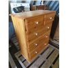 Image 2 : 5 drawer dresser 44x34"