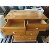 Image 4 : 5 drawer dresser 44x34"