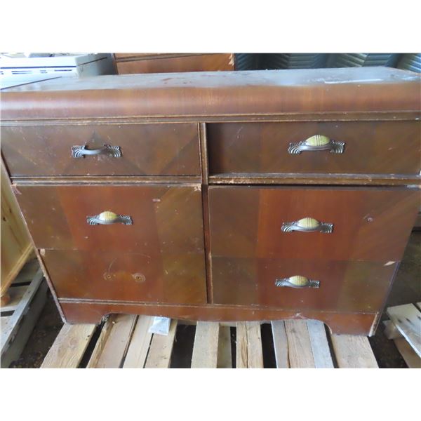 antique 6 drawer dresser 35x48"