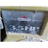 Image 2 : 3.5 HP briggs and stratton thrash pump and hoses (untested)