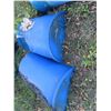 Image 3 : 3 cut plastic drums