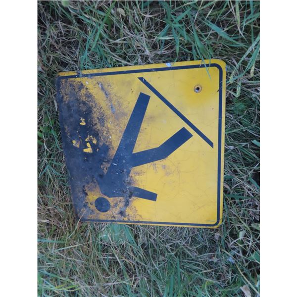 road ends left or right sign