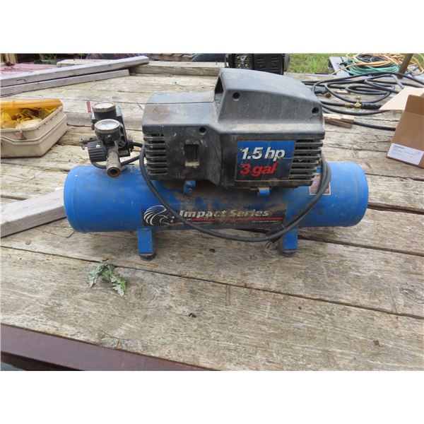 1.5HP 3gal air compressor