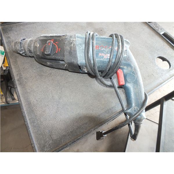 Bosch Bulldog Extreme Hammer Drill