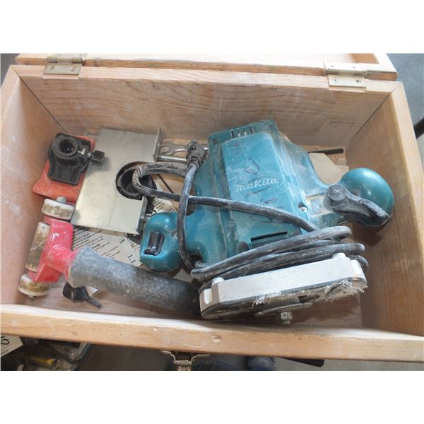 Makita Router w/ Accessories