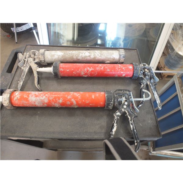 3 Caulking guns