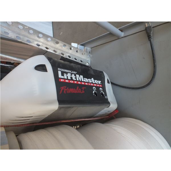Chamberlain Lift Master Garage Door Opener