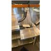 Image 2 : 3 TIER COMMERCIAL 89"L CURVED STAINLESS STEEL PITCHER FILL STATION