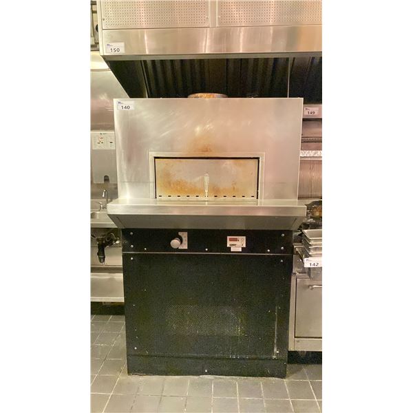 WOODSTONE STAINLESS STEEL GAS / STONE COMMERCIAL PIZZA OVEN WITH DIGITAL TEMPERATURE READOUT